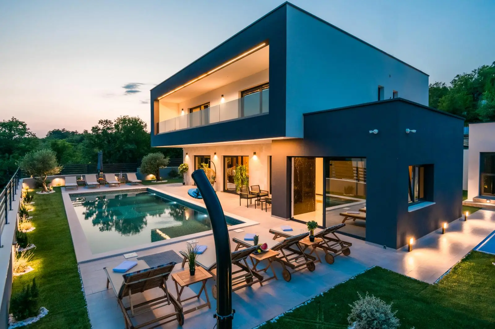 Villa Hedonica - IMAN 